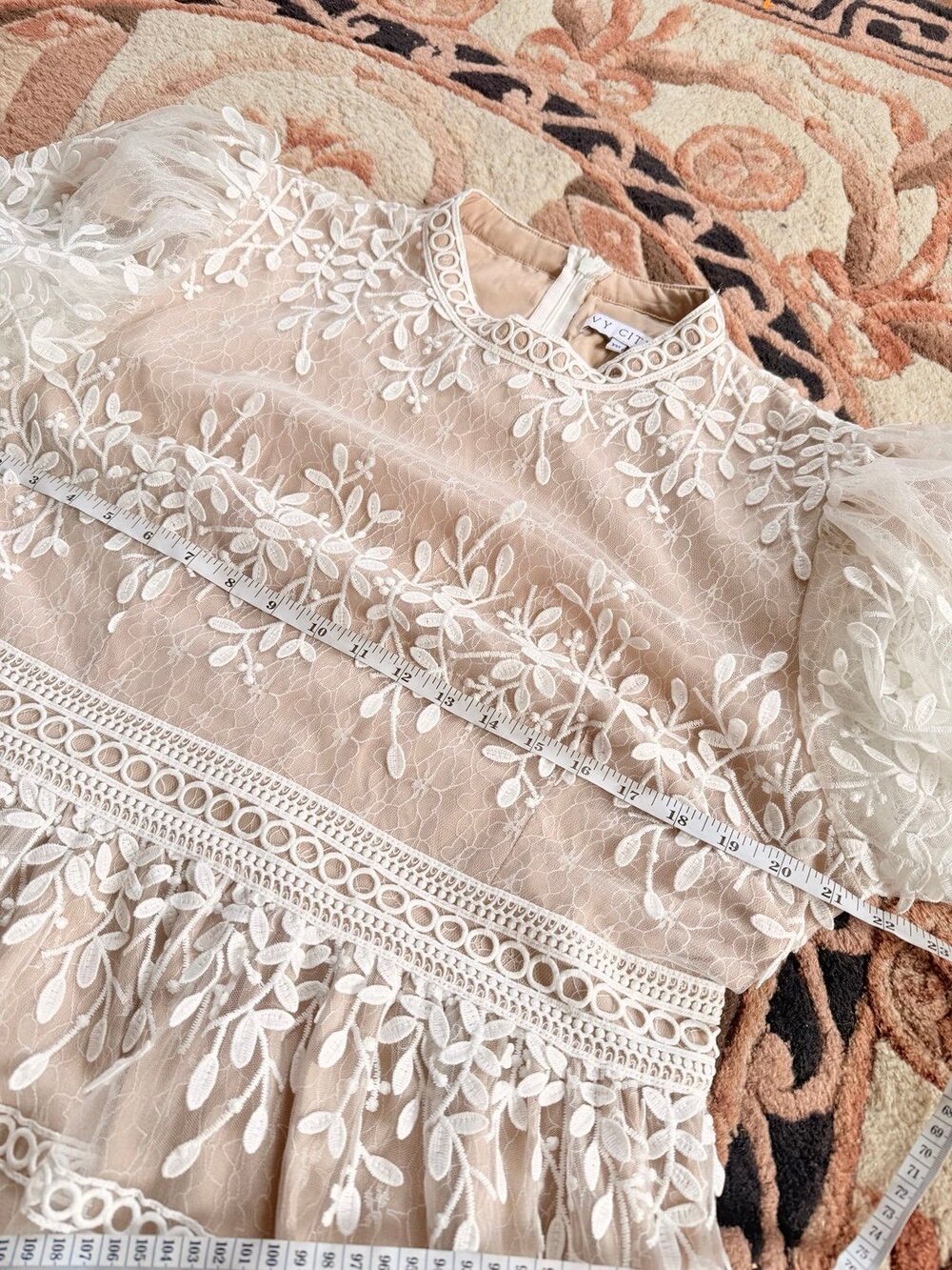 Ivy City Sicily Dress - Picture 11 of 12